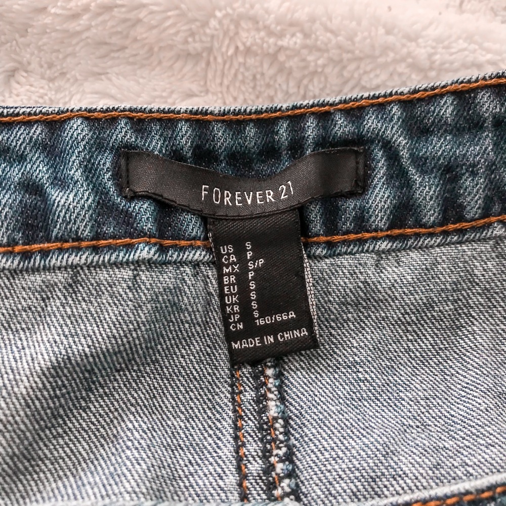 forever21 jean skirt - Picture 2 of 2